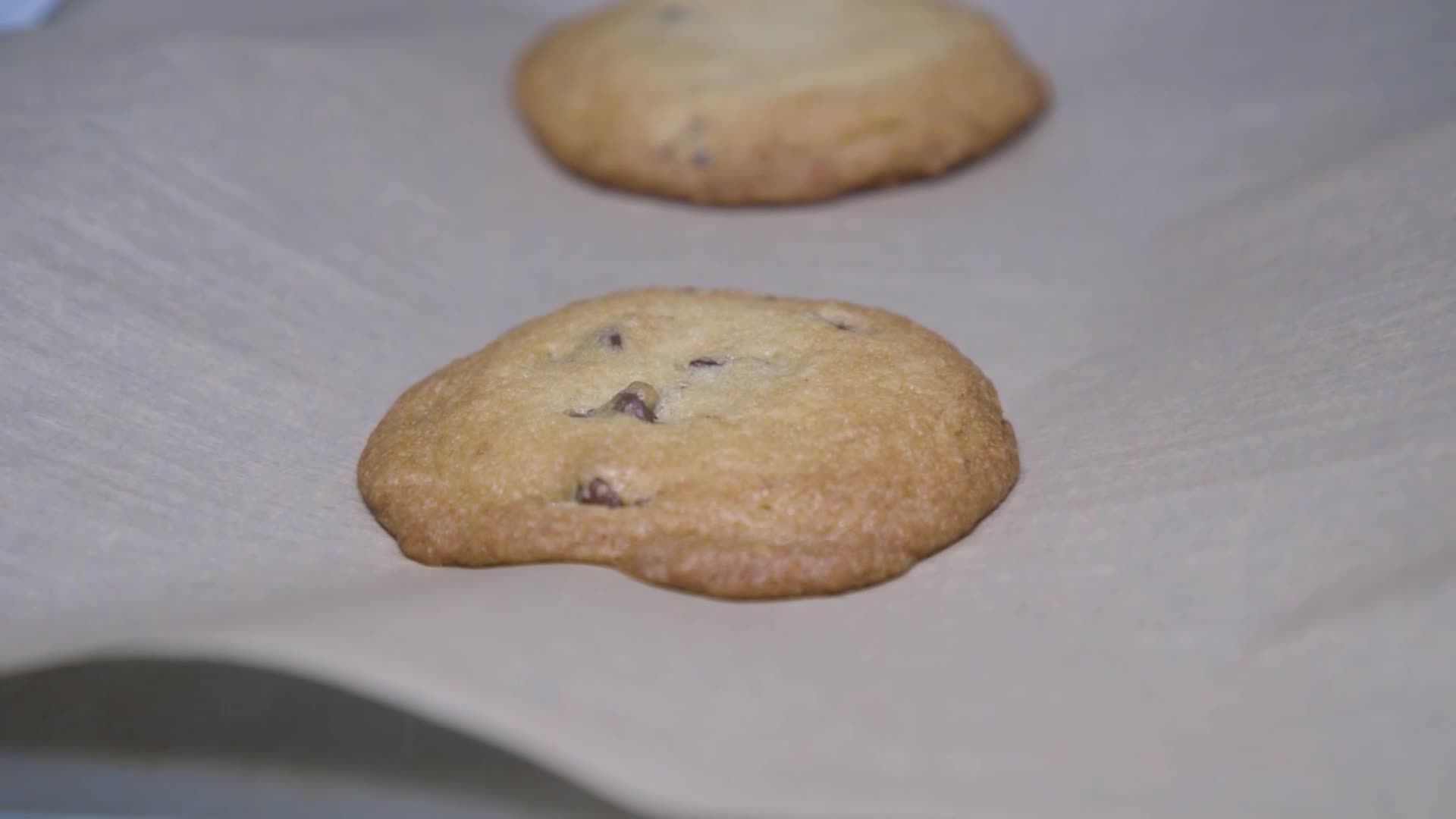 How Does Baking Soda Impact Baking Cookies?